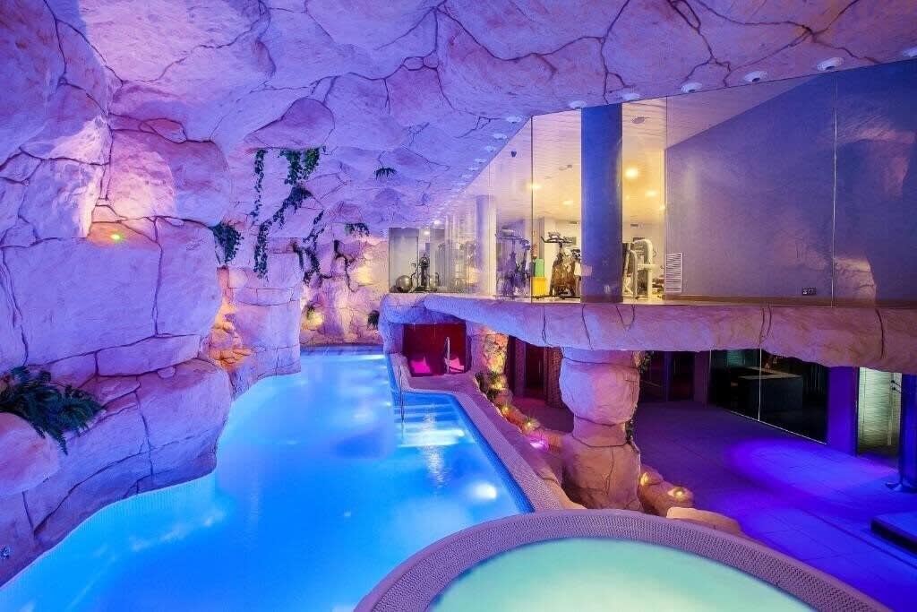 Beverly Park & Spa