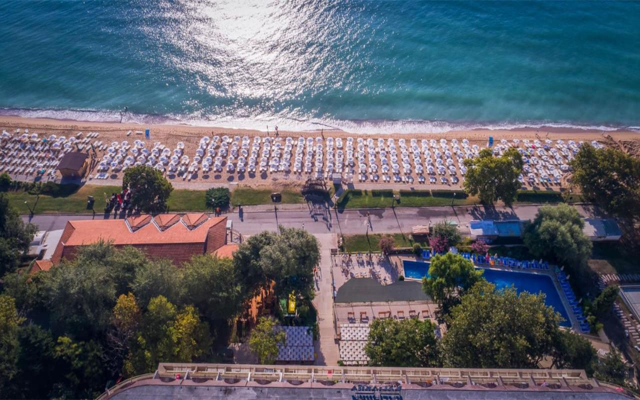 Elpida Beach 