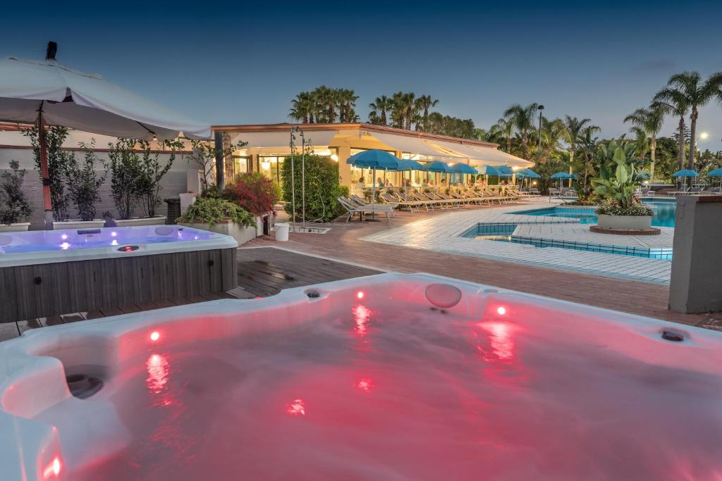 Acacia Marina Resort