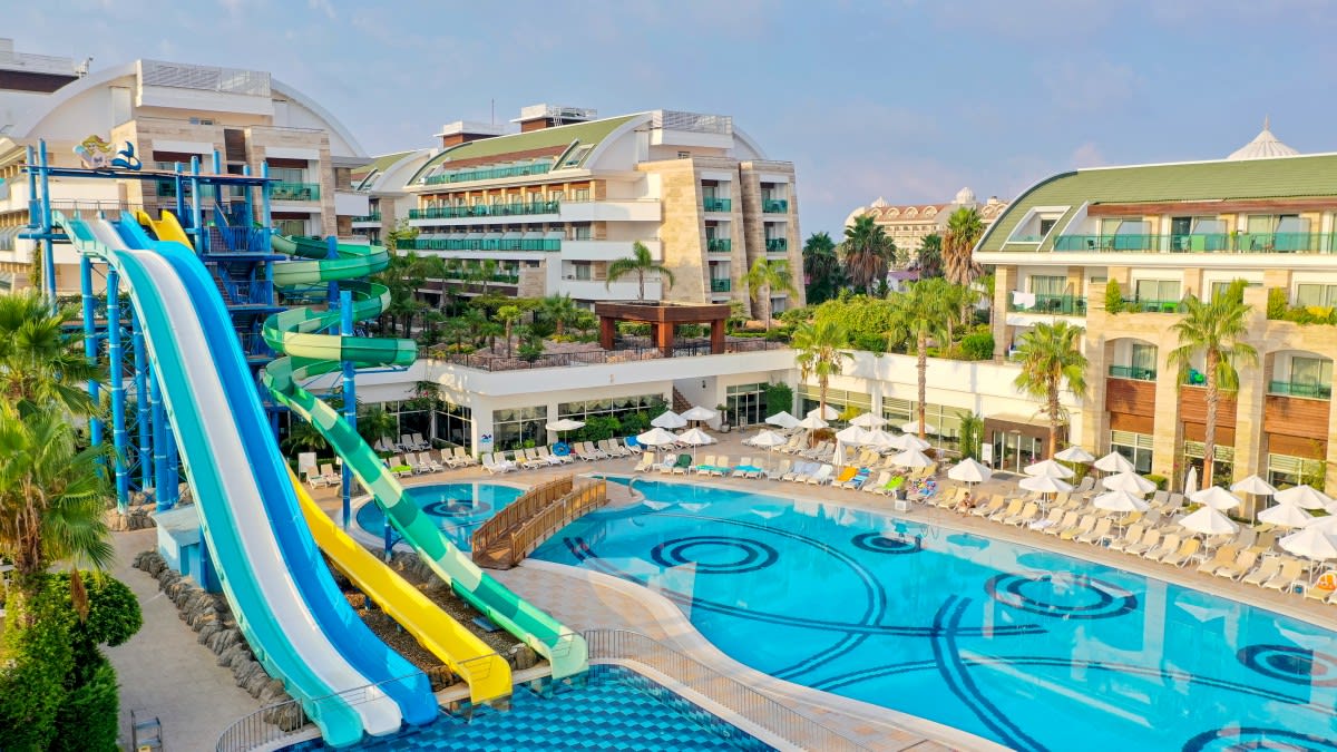 Crystal Waterworld Aqua Collection 