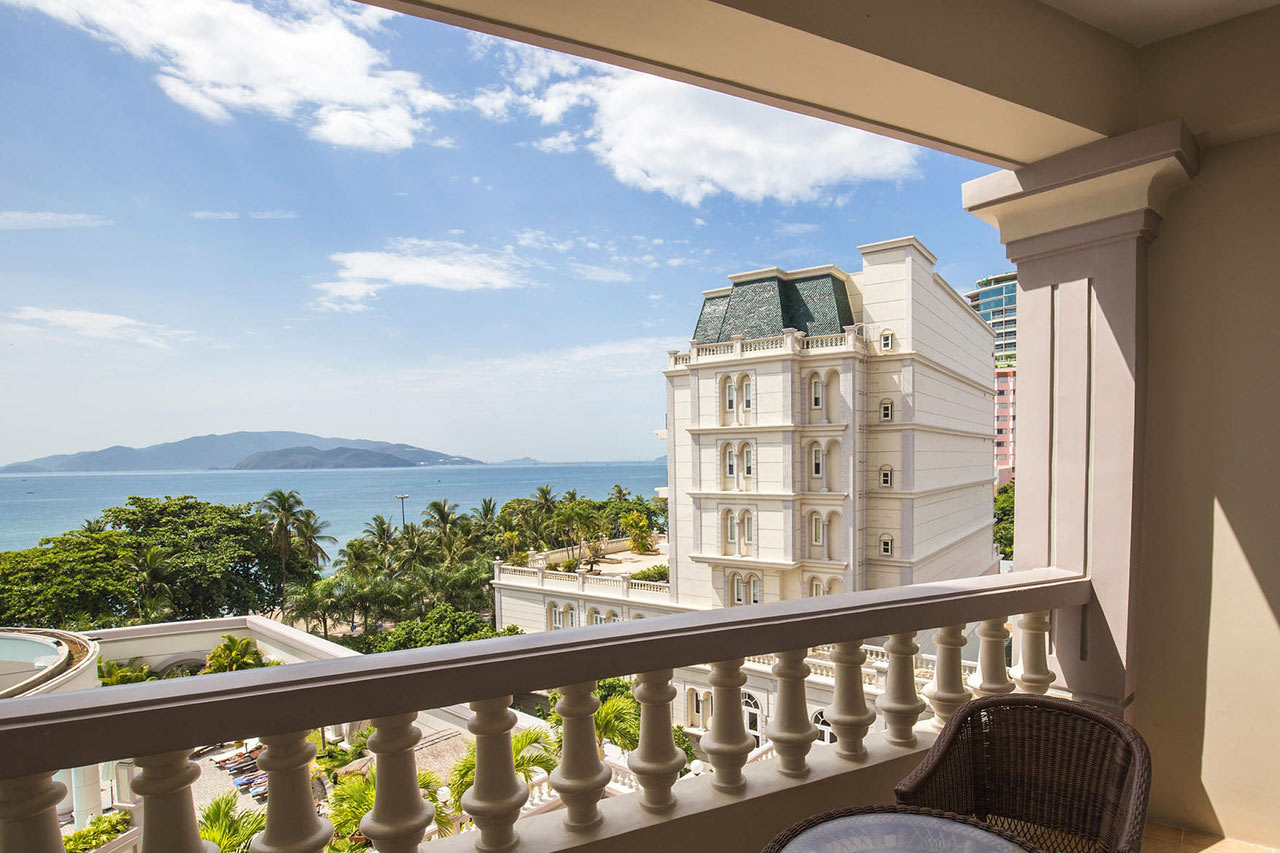 Sunrise Nha Trang Beach Hotel