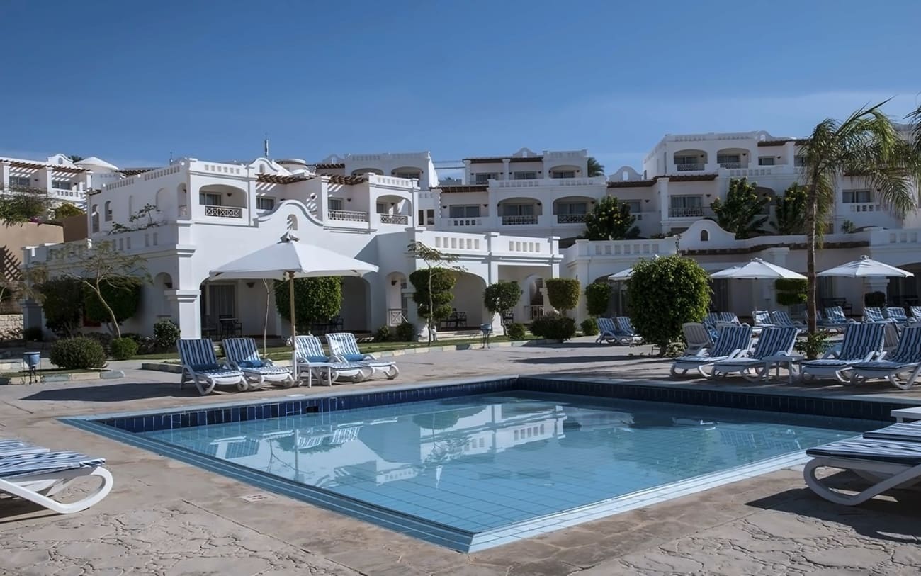 Continental Plaza Beach & Aqua Park Resort