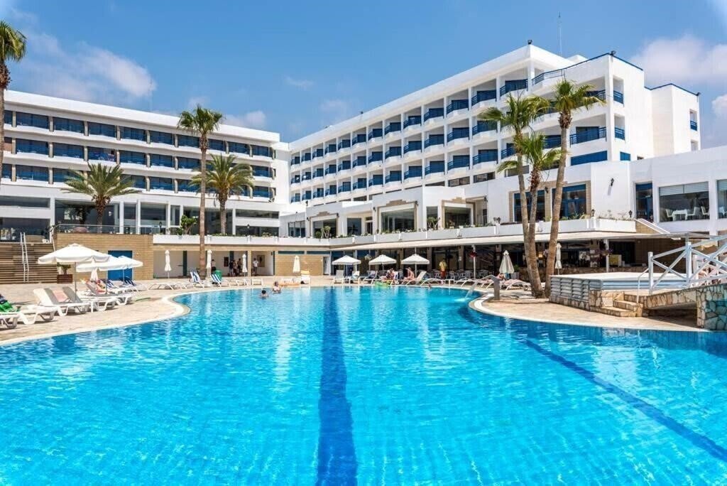 Ascos Coral Beach Hotel 