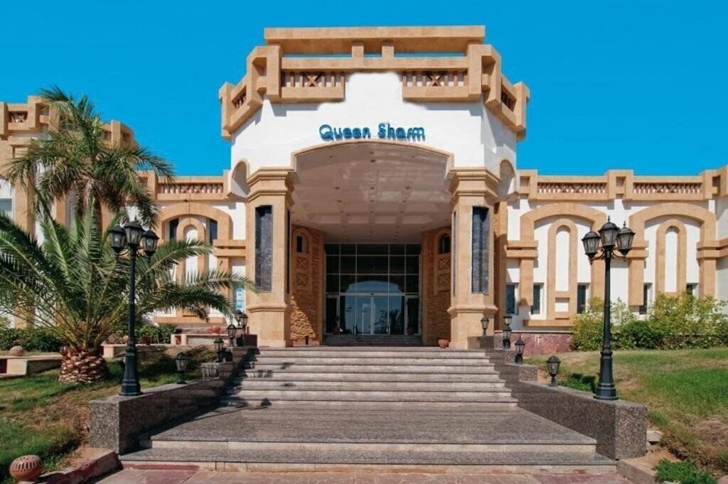 Queen Sharm Resort