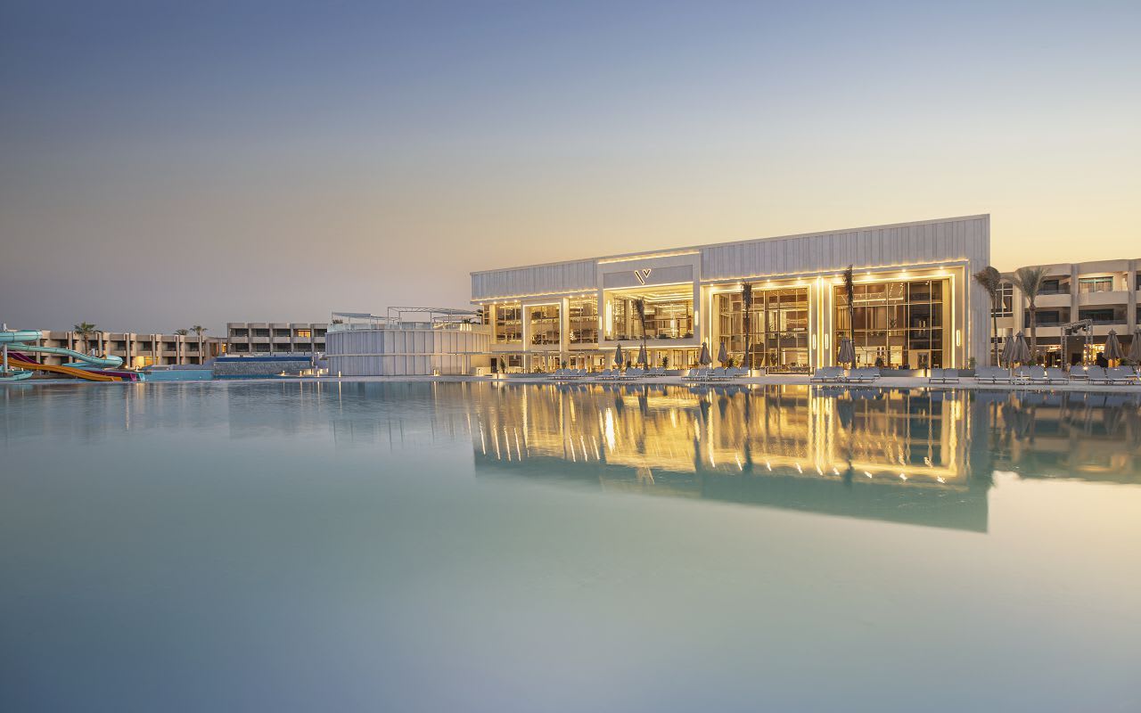 V Hotel 