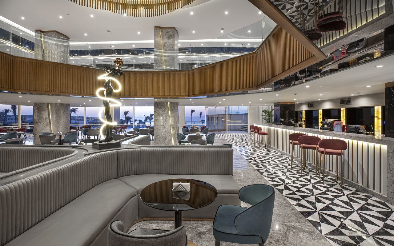 V Hotel 