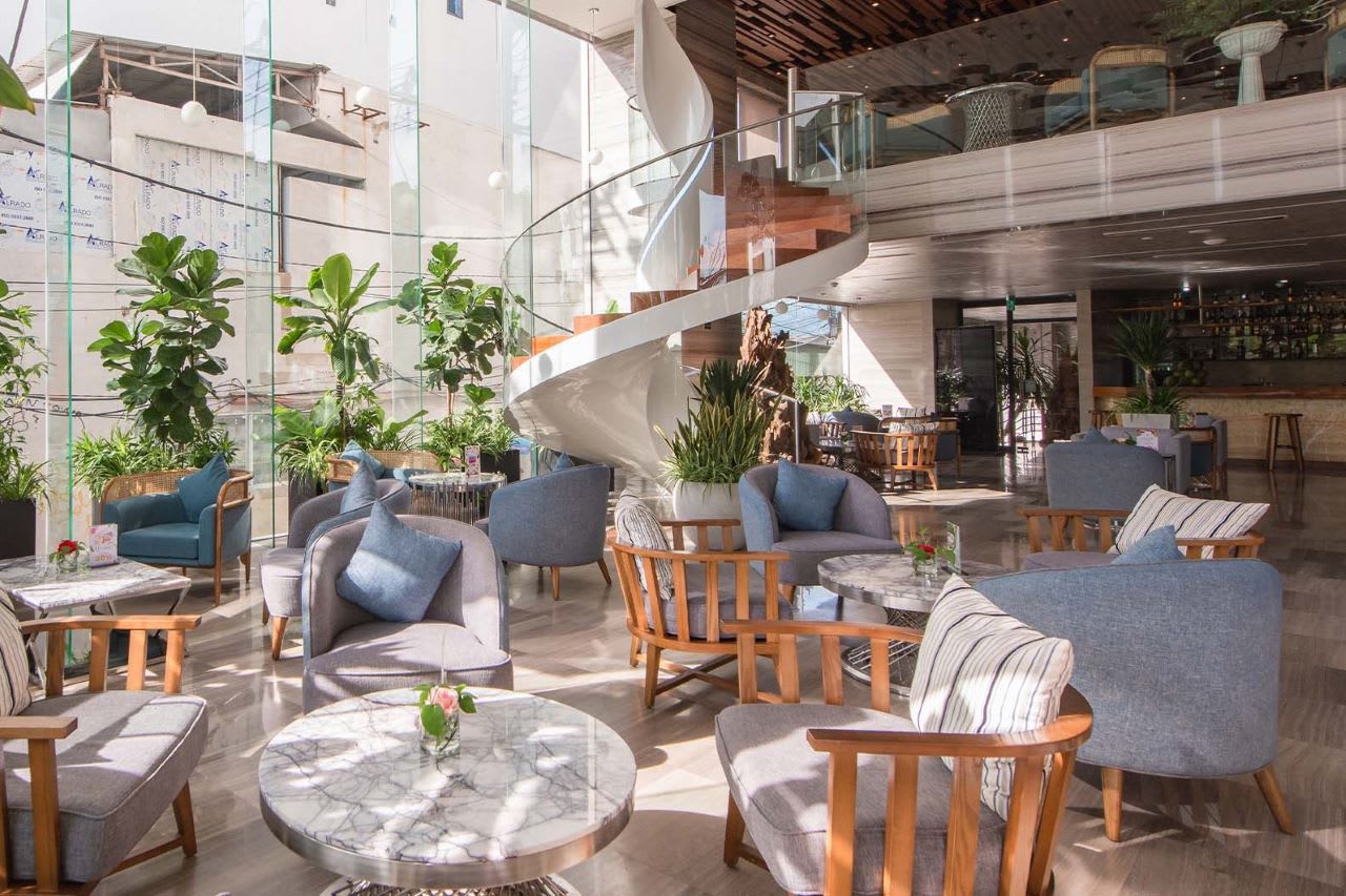 Queen Ann Nha Trang Hotel 