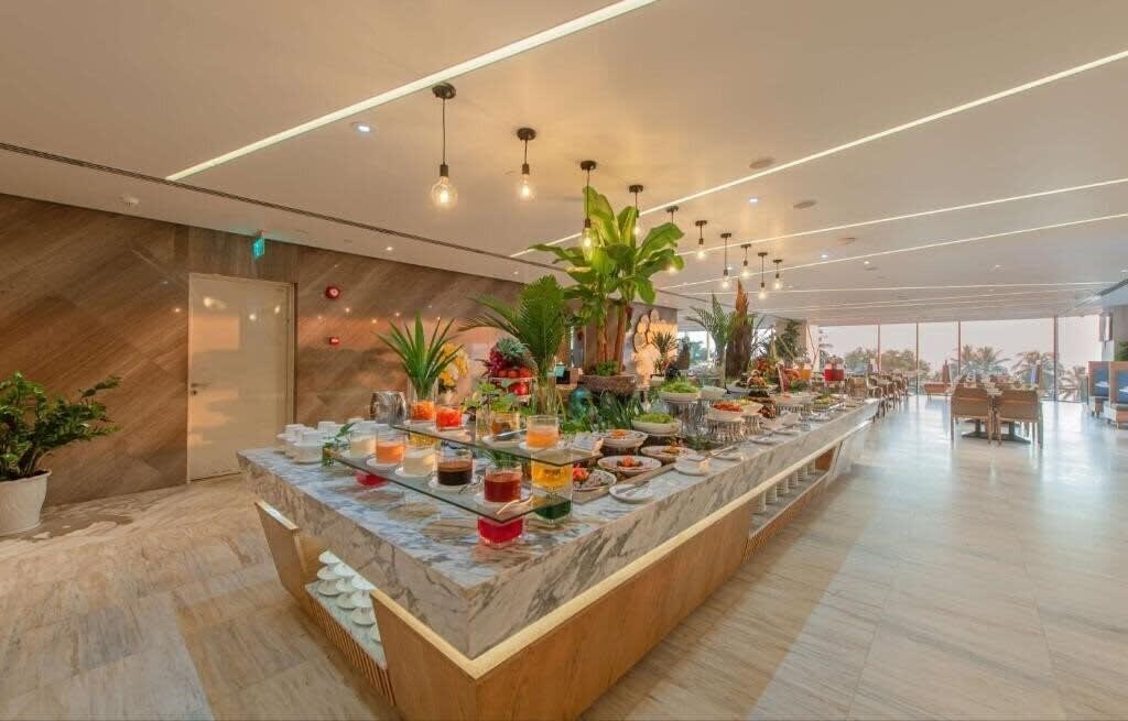 Queen Ann Nha Trang Hotel 