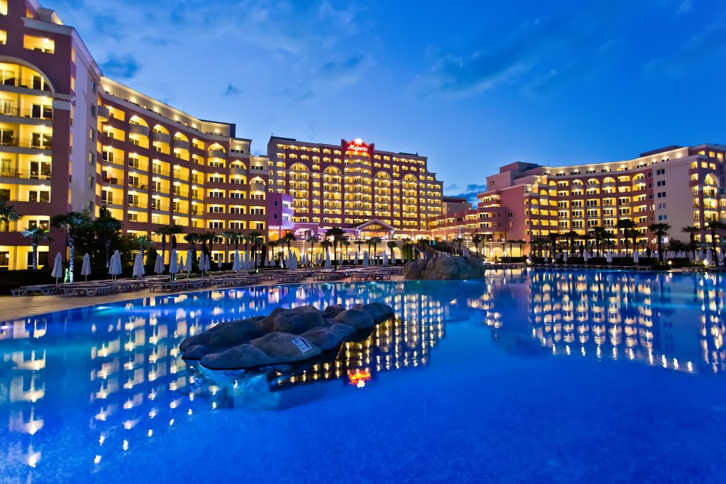 DIT Majestic Beach Resort 