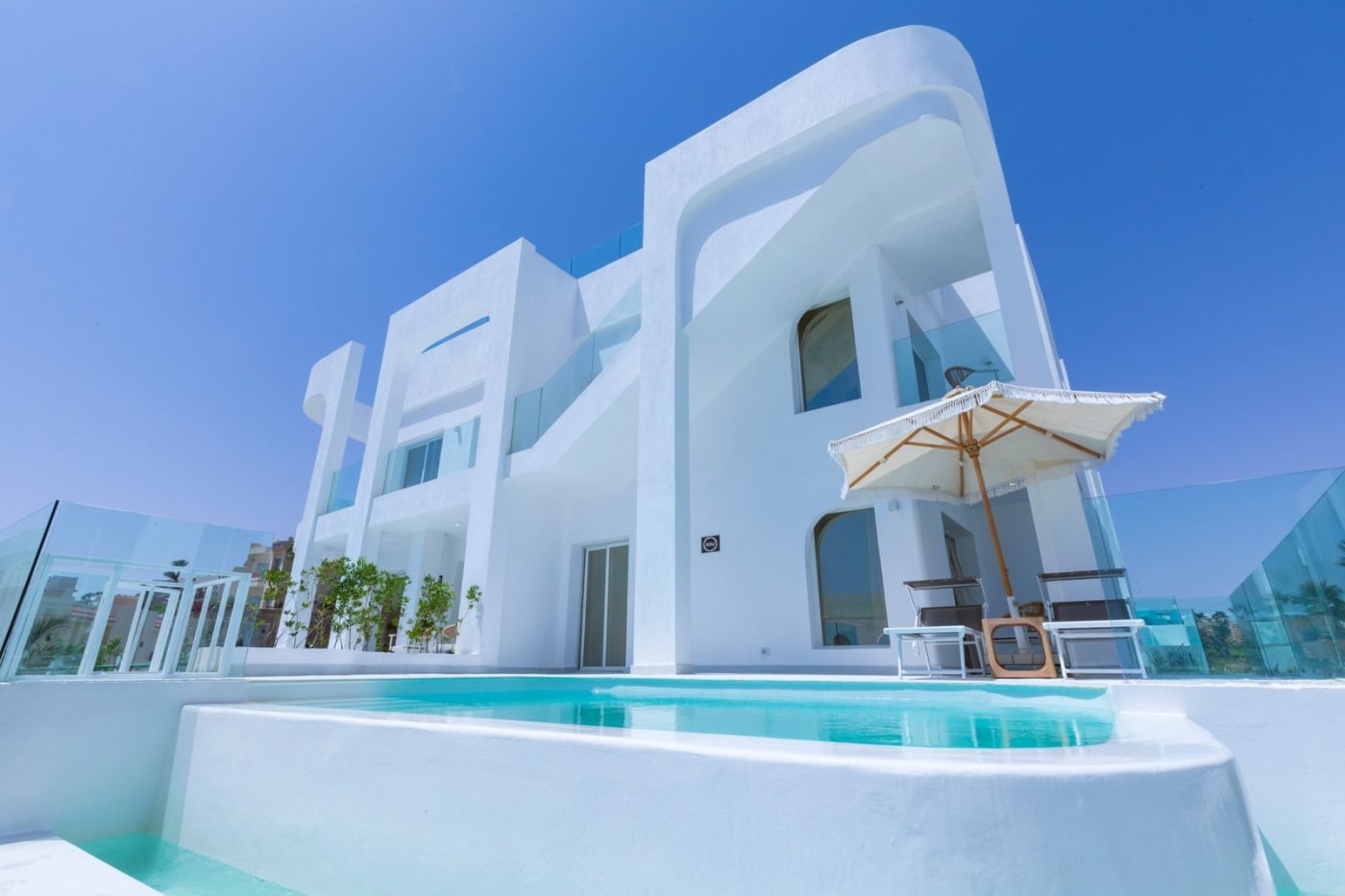 Meraki Resort SSH Adults Only 16+