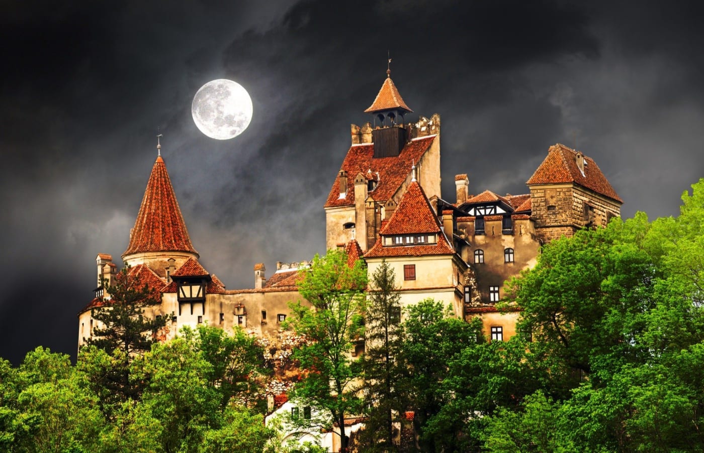 Містична Трансильванія: легенди середньовічних замків 