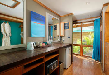 Фото Sunset Beach Villa