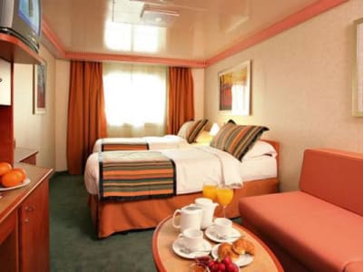 Фото З вікном