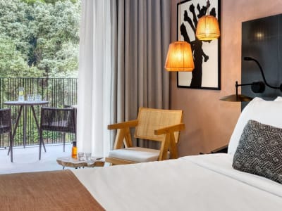 Фото Room Retreat Tropical