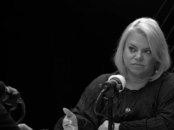 Яна Поплавская высказалась о визите матери Наташи Королёвой в Россию: "Рвотный рефлекс"