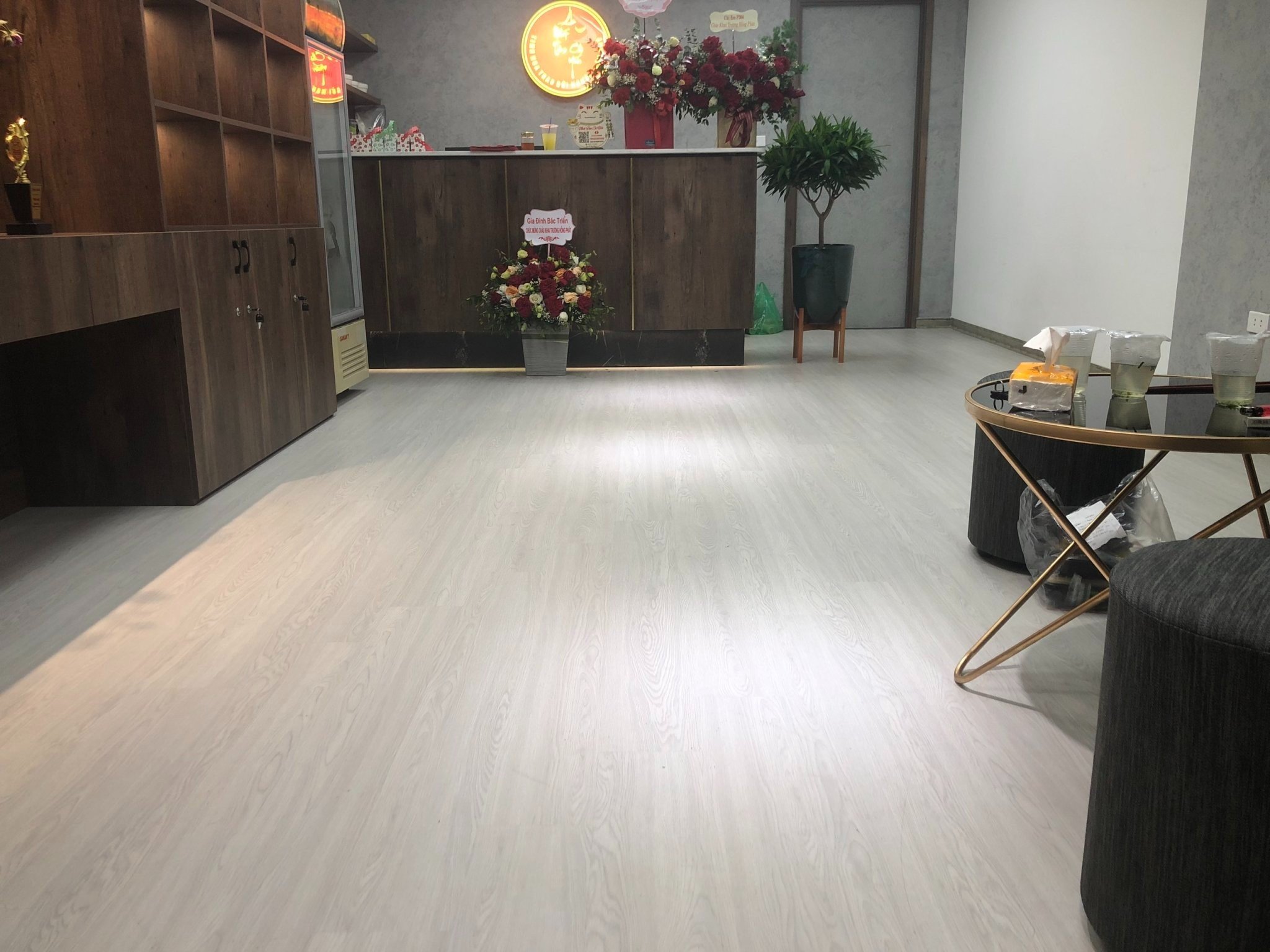 3. Sàn Gỗ Công Nghiệp Chịu Nước Thế Hệ Mới