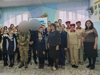 Встреча школьников с военнослужащими: уроки мужества и патриотизма