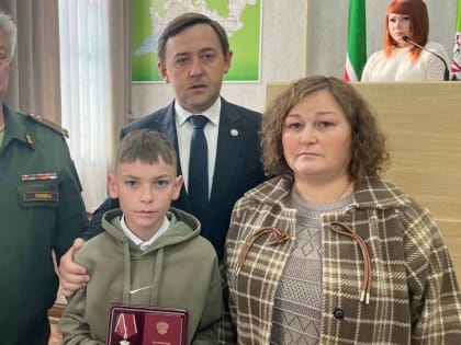 Герои России: Посмертные награды для Марата Гиззатова и Николая Красноперова