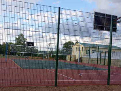 Новая спортивная площадка для юных спортсменов в Мичанской школе