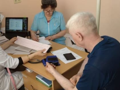 Около 500 сотрудников заинского предприятия прошли диспансеризацию