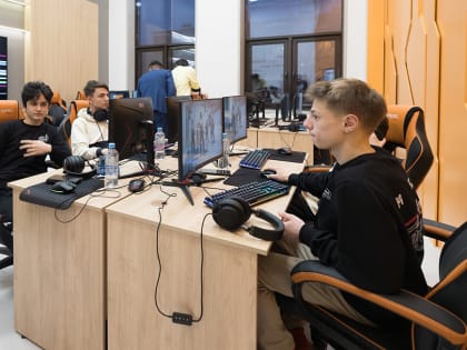 Министр спорта РТ не исключил внедрение фиджитал-спорта в школах республики