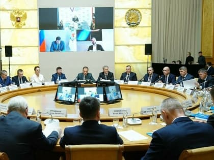 В ПФО улучшить работу с обращениями хотят с помощью ИИ и муниципальных центров управления