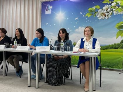 Очередной открытый семейный день организовали в центре «Астра»