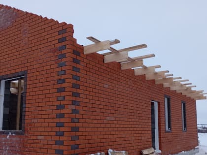 Строительство дома для аренды продолжается