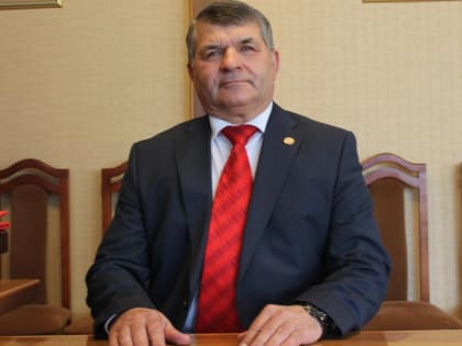 Уважаемые работники и ветераны органов местного самоуправления, депутаты!