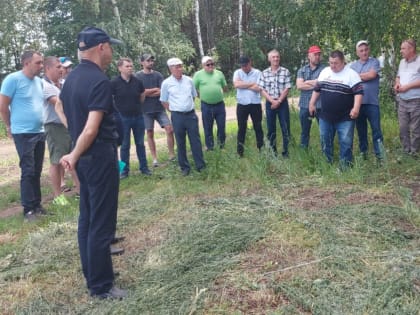 Сегодня в Спасском муниципальном районе на базе КФХ Гиниятуллин Л.И. прошел районный семинар – совещание полевой формат