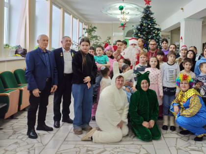 Развлекательная программа «Новогоднее чудо»