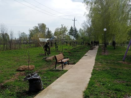 Субботник в Староикшурминском сельском поселении