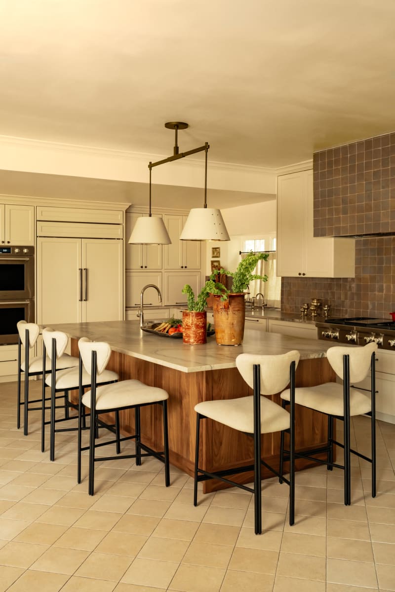 Chiltern on Bracket Chiltern on Bracket