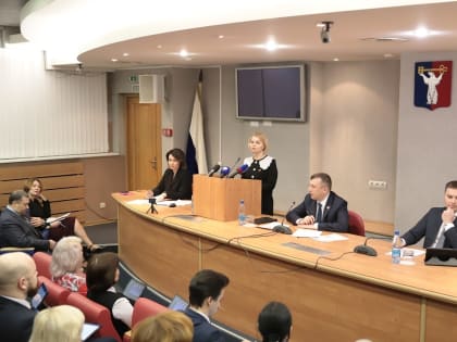 Представители Норильска в Заксобрании края помогли отдельным категориям норильских медиков добиться справедливости