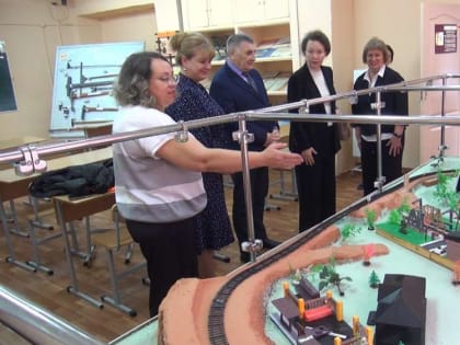 Министр экономики Красноярского края посетила Курагинский район