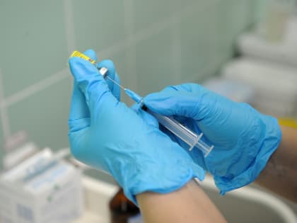 В поликлиниках Красноярья достаточно вакцины от гриппа и ОРВИ