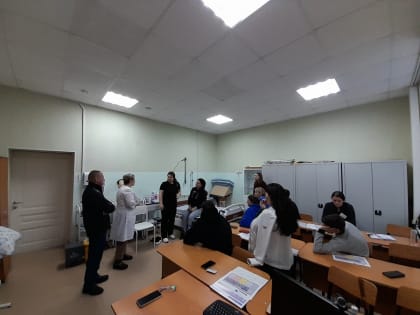 В Красноярске завершили обучение первые слушатели курса основ первой медицинской помощи