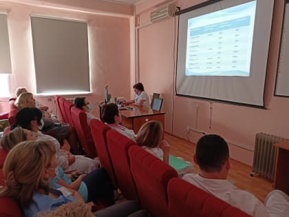 Заведующие отделениями в КГБУЗ «КМКБ № 4» продолжают отчитываться о работе в 2022 году.