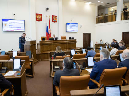 Впервые начальник краевого ГУФСИН отчитался перед парламентом о работе ведомства