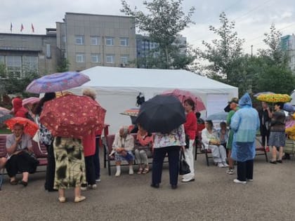 За два дня специалисты «Лаборатории здоровья» обследовали  125 человек.