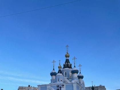 В Неделю Торжества Православия епископ Агафангел совершил Литургию в кафедральном соборе города Норильска