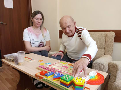 В Сосновоборске помогают восстановить речь после инсульта или травмы