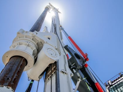 Добыча нефти в России вышла на досанкционный уровень впервые за год