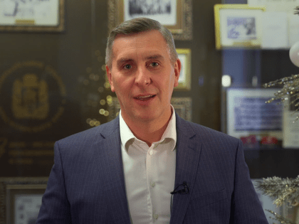 Спикер краевого Заксобрания поздравляет красноярцев с наступающим 2025 годом!