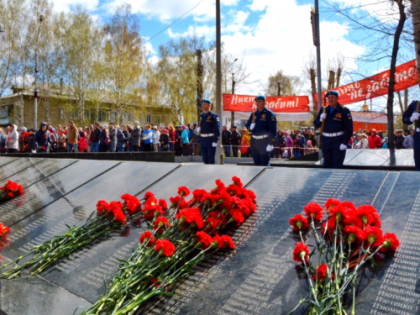 В День памяти и скорби в Ачинске возложат цветы к мемориалу «Скорбящая мать»