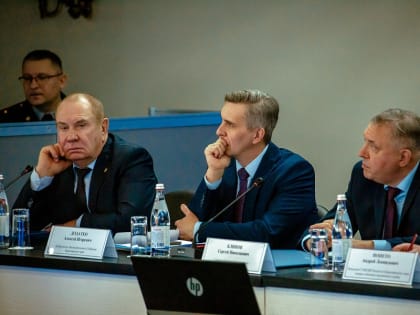 Благодаря депутатской поддержке служба исполнения наказаний в крае получила сельхозтехники на 112 млн рублей