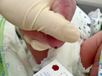 В Ачинске смогут определять сложные генетические заболевания в первые дни жизни ребенка