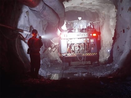 Пилотные испытания уникальной системы позиционирования стартовали на руднике «Скалистый»