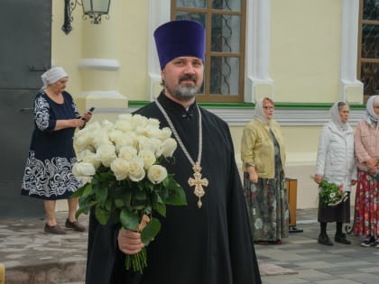 Иерархи Красноярской митрополии совершили Божественную литургию в Спасском соборе Минусинска