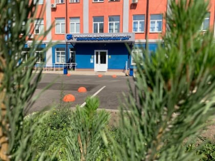 Фасад поликлиники на Бакинских Комиссаров победил в конкурсе «Лучший фасад административного здания»